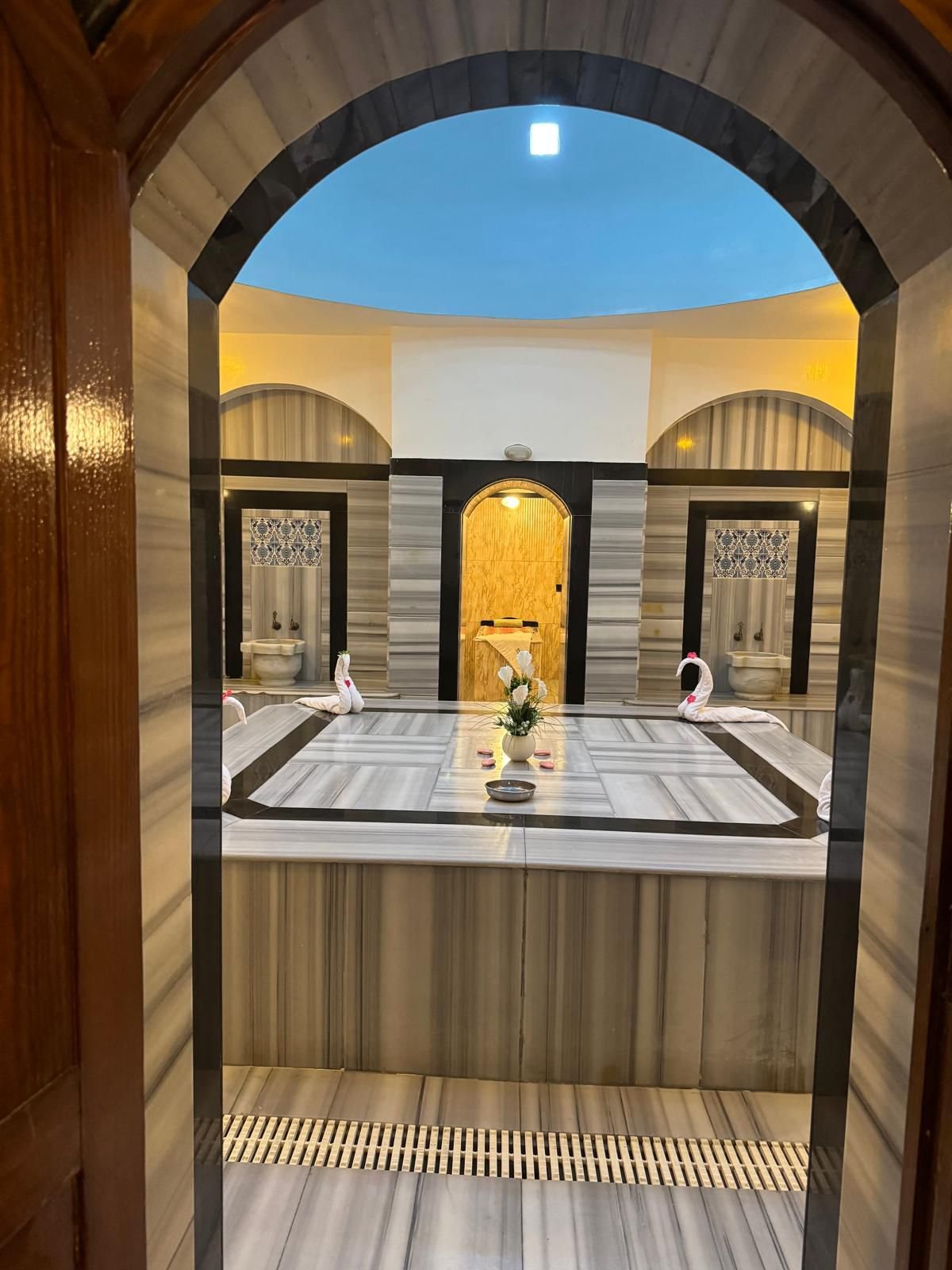 Cleopatra Plus Package